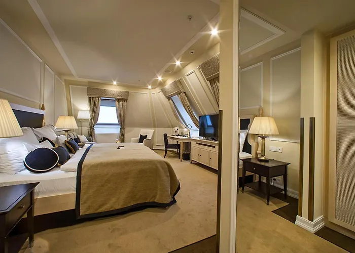 Wilson Palace By Loft