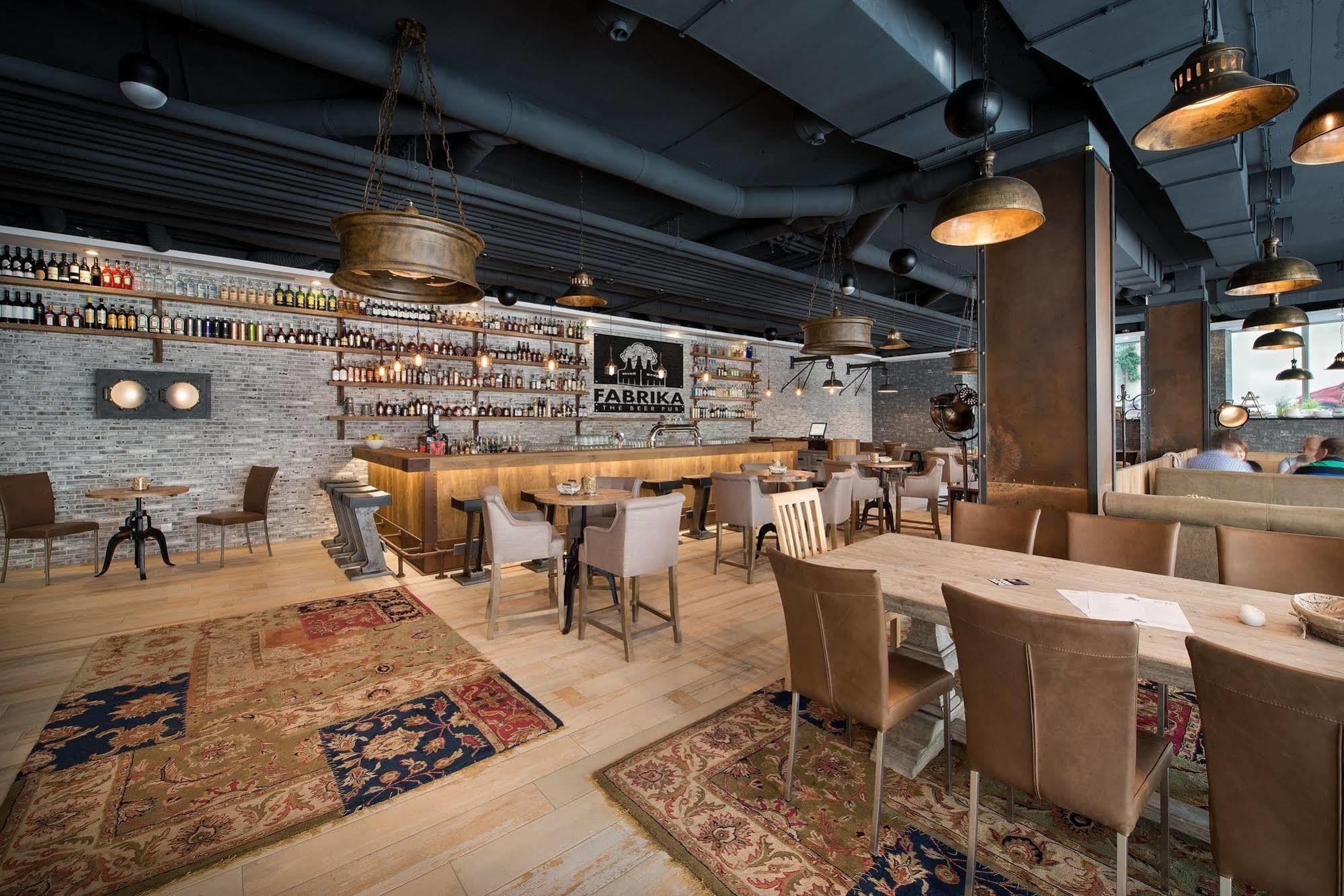 Hotel Wilson Palace By Loft Pressburg